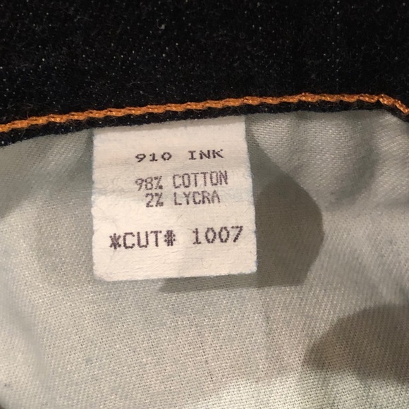J BRAND 910 Jeans - Picture 4 of 5